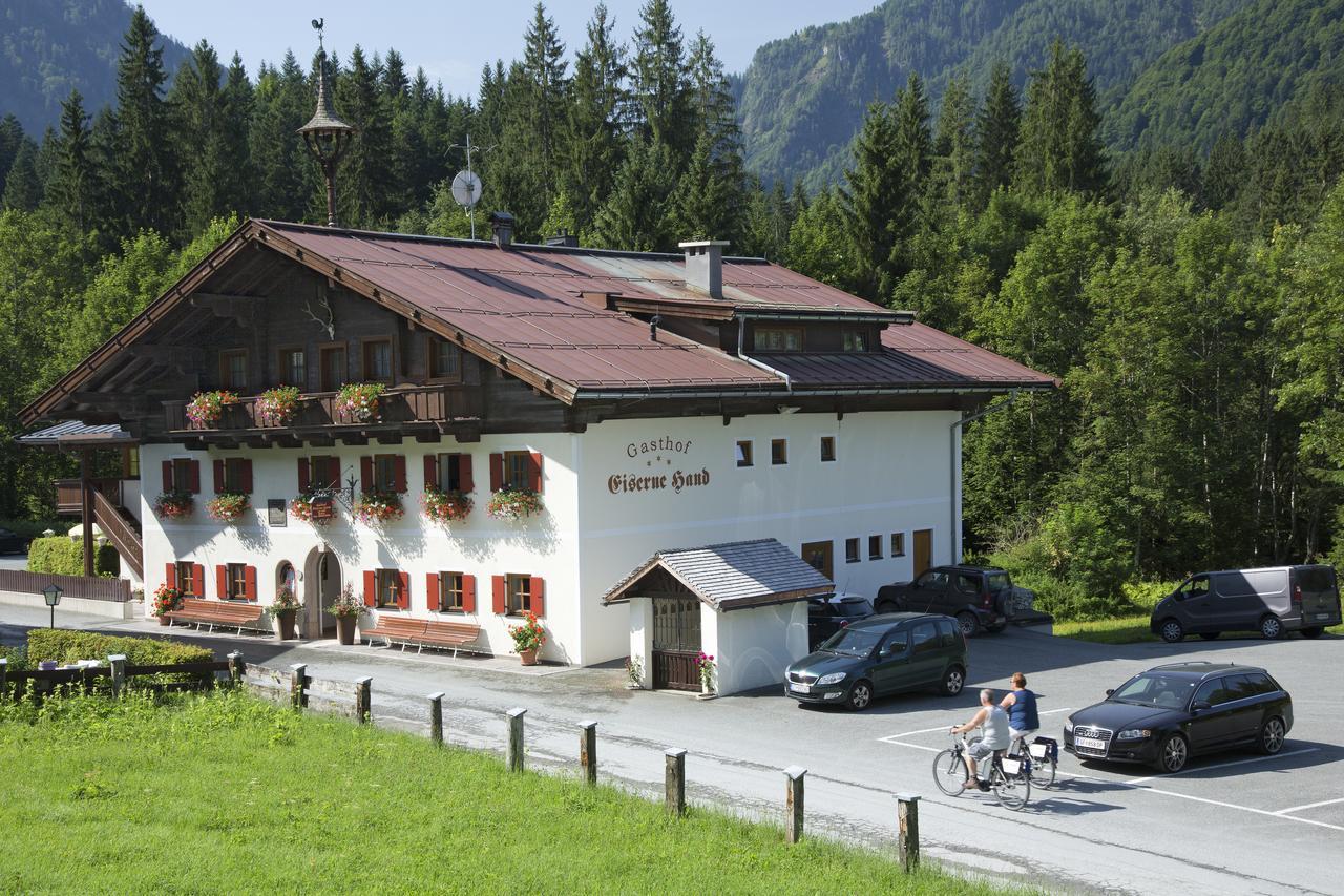 Gasthof Hotel Eiserne Hand Hochfilzen Exterior foto