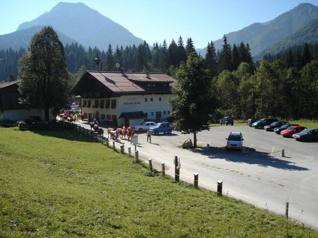 Gasthof Hotel Eiserne Hand Hochfilzen Exterior foto